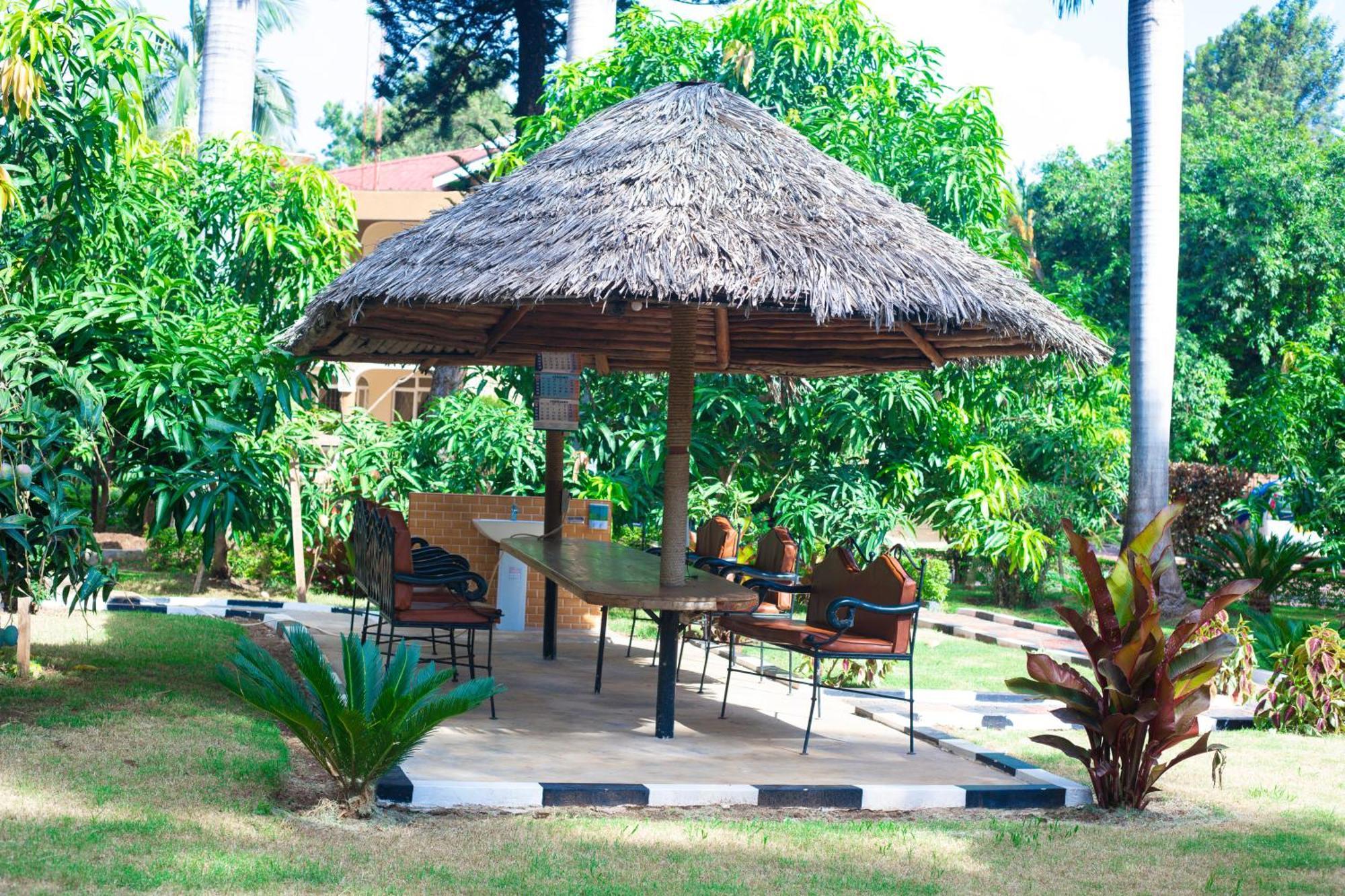 Mama Thea Homes Moshi Extérieur photo