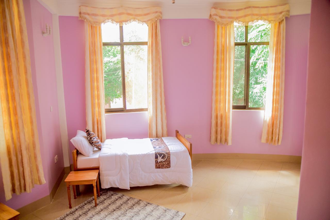Mama Thea Homes Moshi Extérieur photo