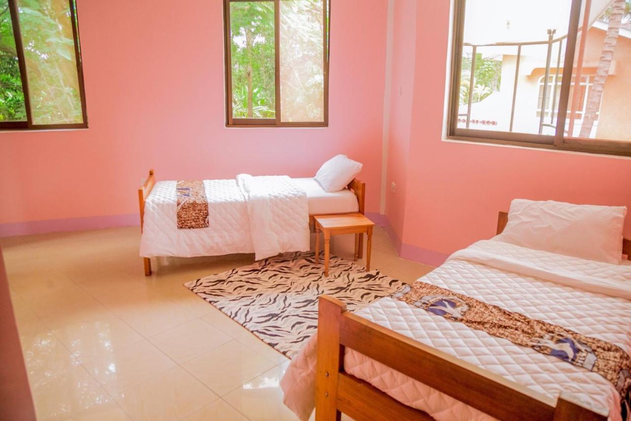 Mama Thea Homes Moshi Extérieur photo